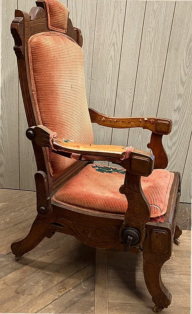 Antique D.B. Hartley Chicago Carved Reclining Victorian Library Armchair Chair