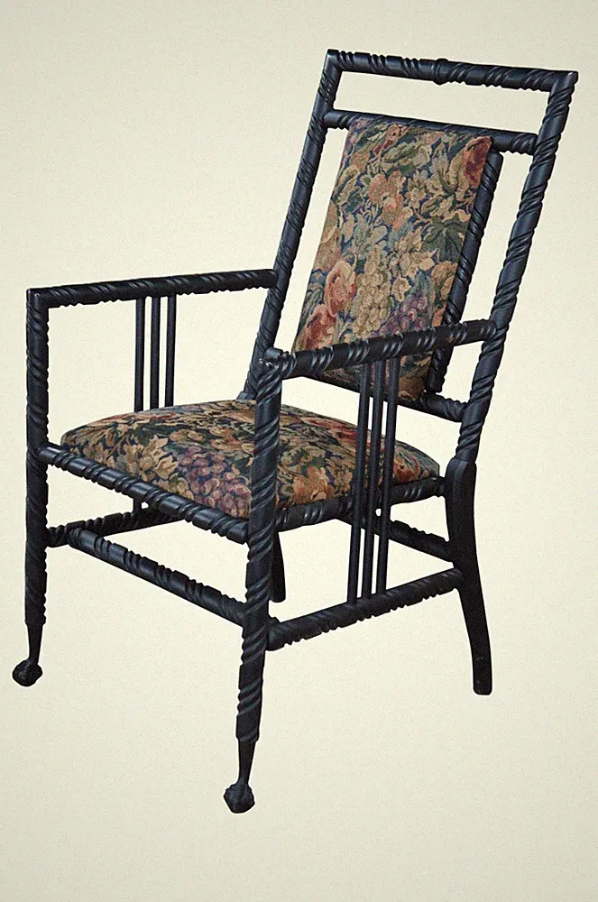 Victorian Swivel