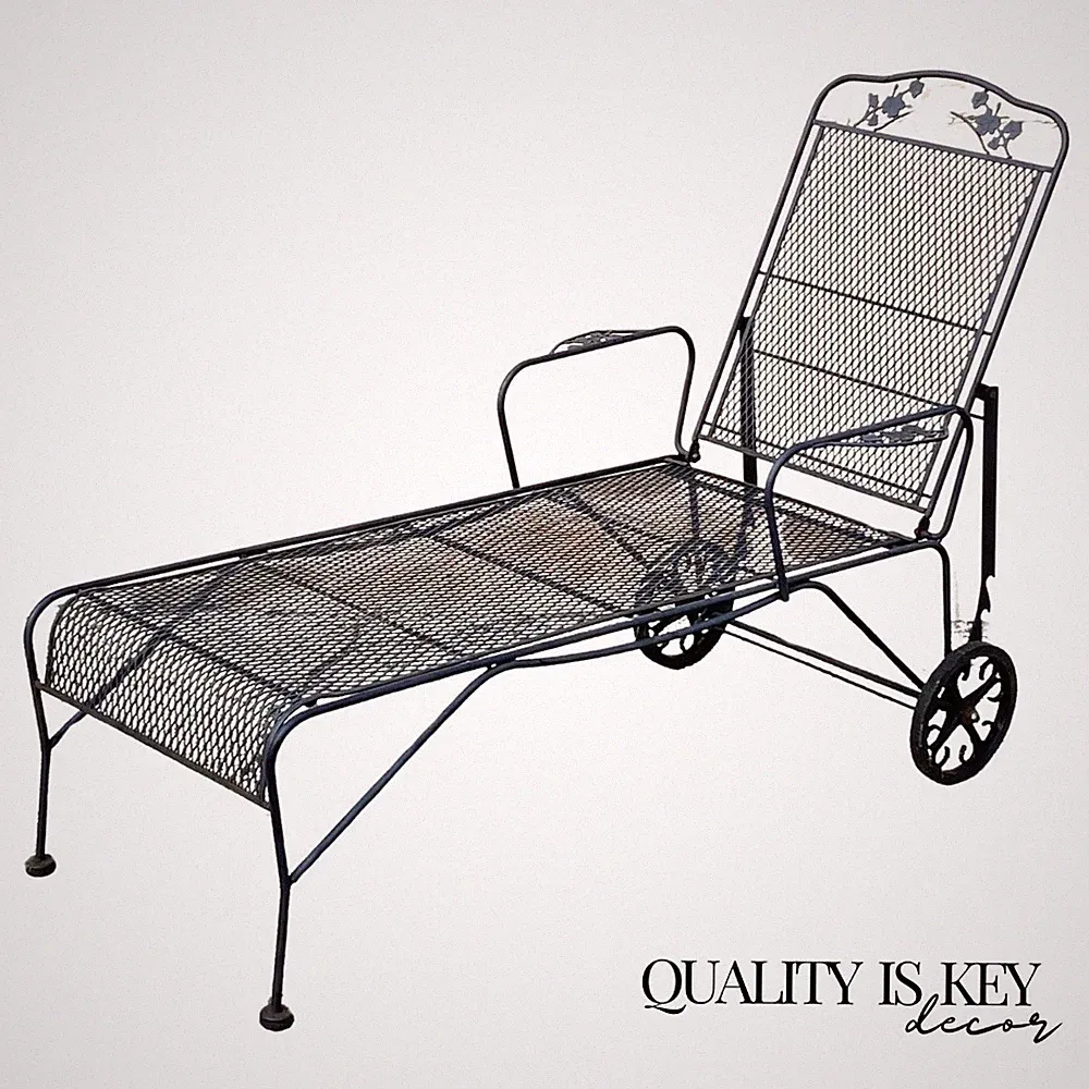 Vintage Wrought Iron Flower Pattern Adjustable Garden Patio Chaise Lounge Chair